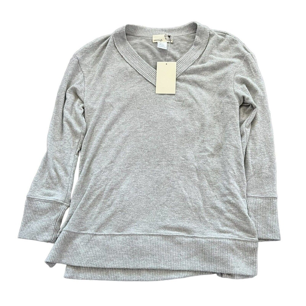Everleigh V Neck Long Sleeve Pullover Ribbed Cuff Sweater Small Grey